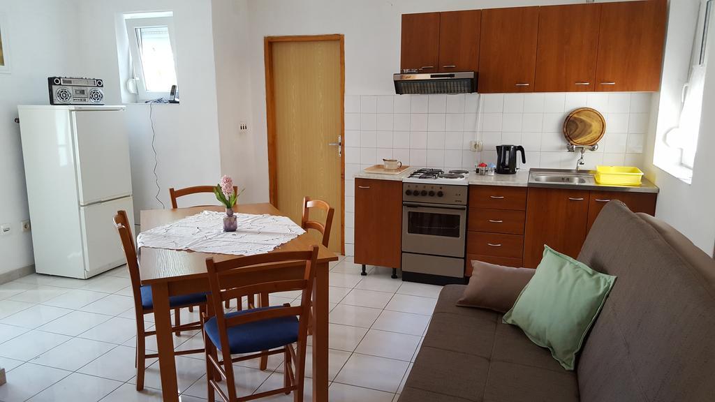 Apartments Simic Трогір Екстер'єр фото